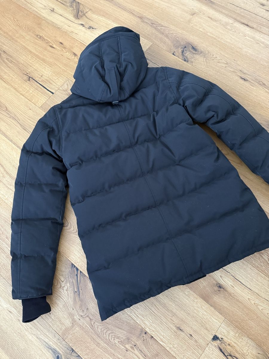 Canada Goose Giacche: Neuwertige Herren Canada Goose Parka – Usato da Neukirch (Egnach) venduto da Drughino 2
