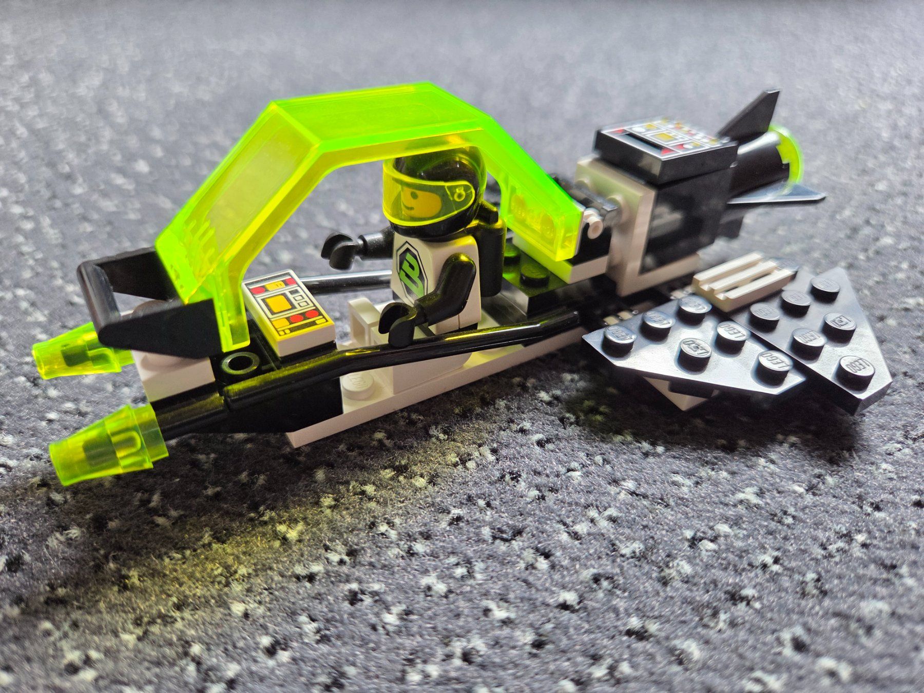 Lego Spielzeuge: LEGO Space Set 6832 Super Nova, komplett – Gebraucht aus Ennetmoos von Gamer2 1
