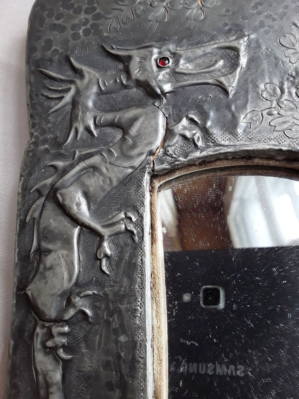 Spiegel: Antiker Silber Spiegel mit Drache – Gebraucht aus Zürich von helsan 2
