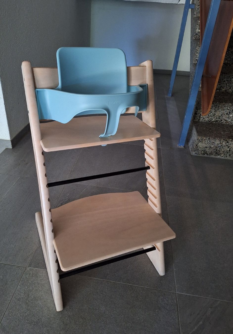 Stokke Seggioloni: Triptrap Stokke mit Baby Set  – Usato da Döttingen venduto da DuHaiduc 2