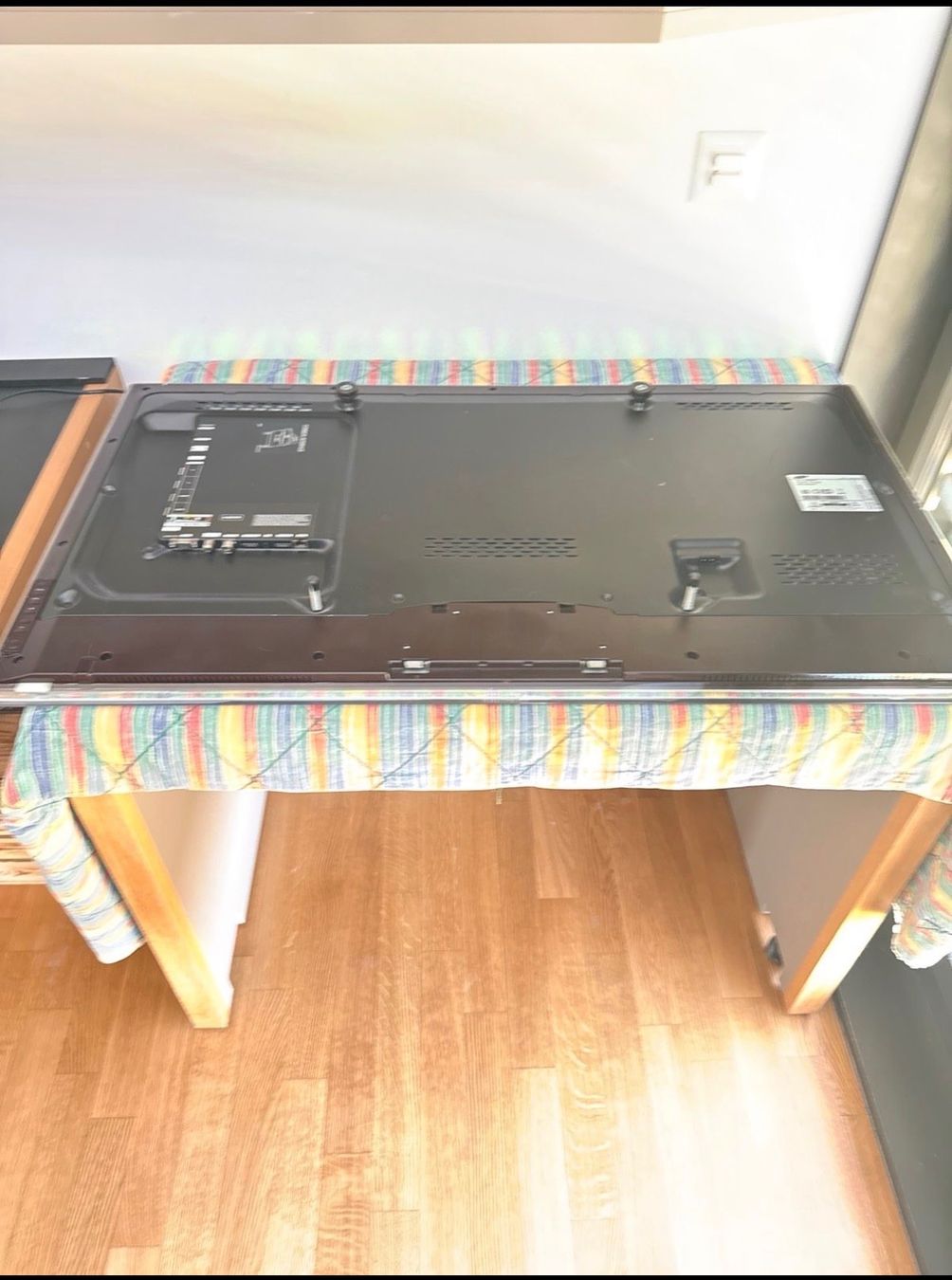 Appareils TV: Samsung TV UE46D7080 LCD – D'occasion à Willisdorf par sonnenwende04 3