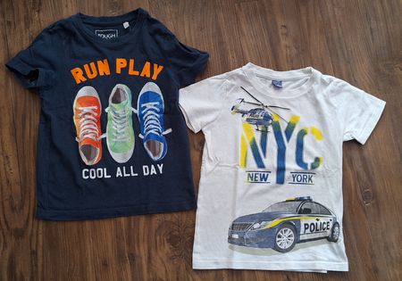 2 T-Shirts Gr. 110 für Jungen, cool für den Sommer!