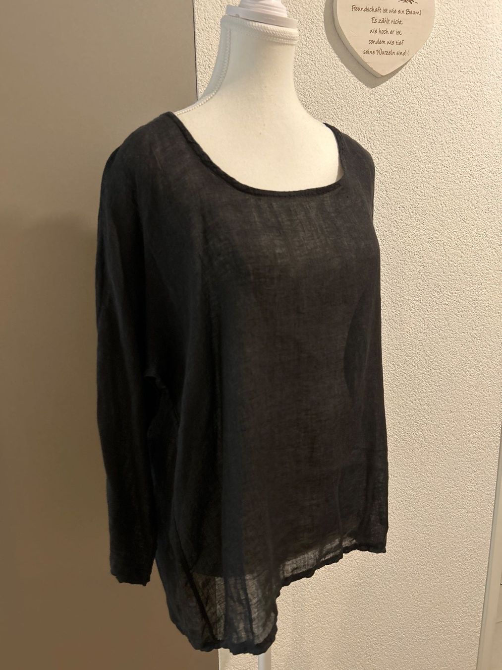 T-shirt: Leichtes Langarmshirt schwarz – Usato da Brunnen venduto da Nala2929 2