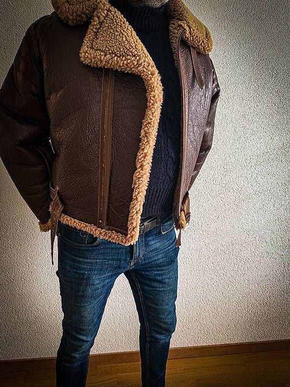 Bombardier Giacche: Bombardier B3 flying jacket sheep skin – Usato da Montreux venduto da Alligator-AMPS 2