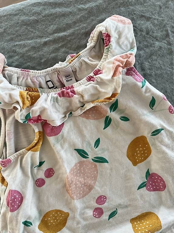 Okaidi Pigiama & Simili: OKAIDI Pyjama Mädchen Gr. 98/3 Jahre – Usato da Cham venduto da nininanana 2