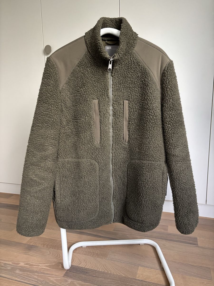 Asos Giacche: ASOS Jacke - Olivegrün - S – Usato da Thun venduto da Ajenjo
