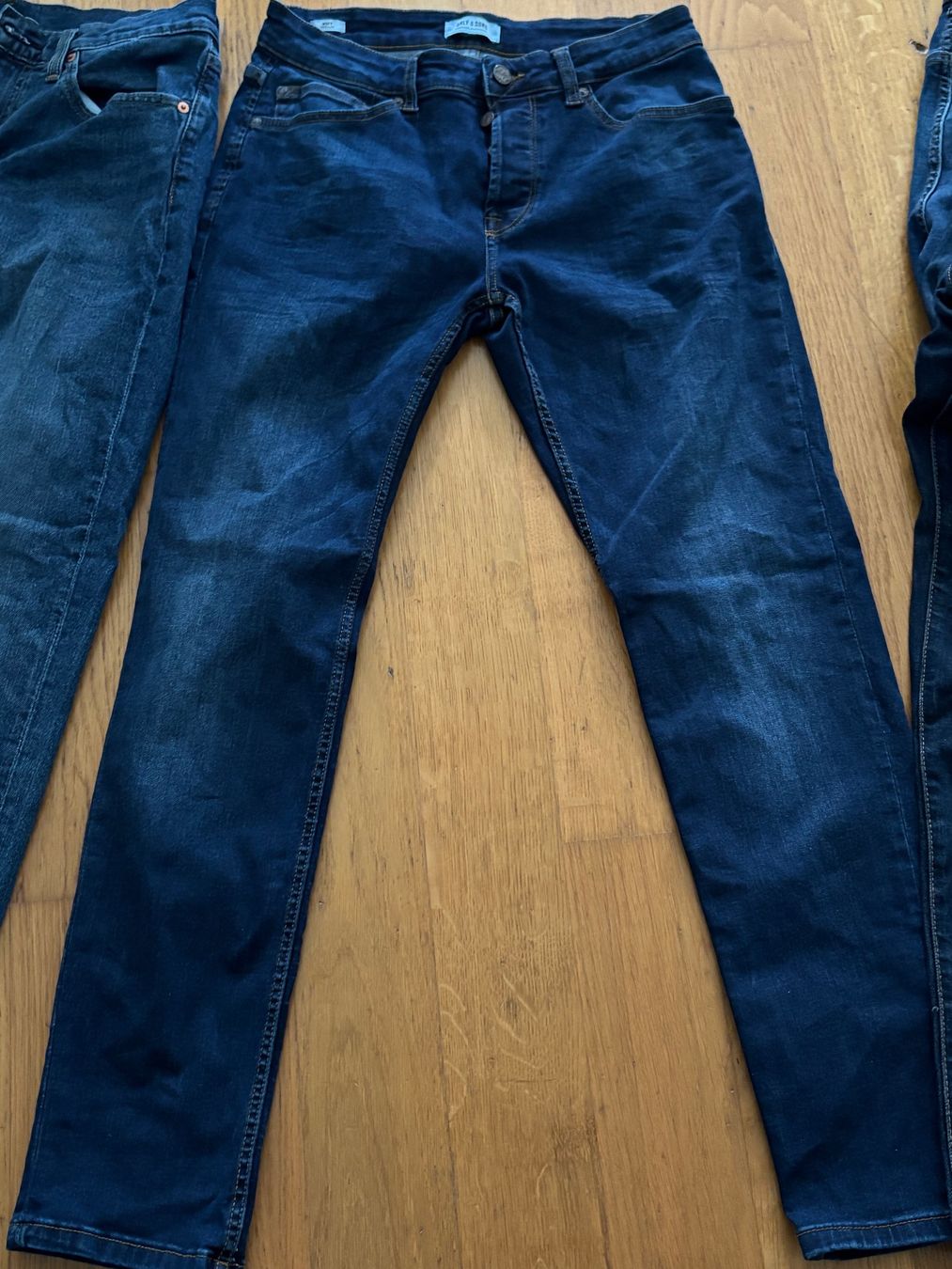 Jeans: 4 Jeans Grösse 31/32 – Gebraucht aus Meilen von Danu_9hfp 1
