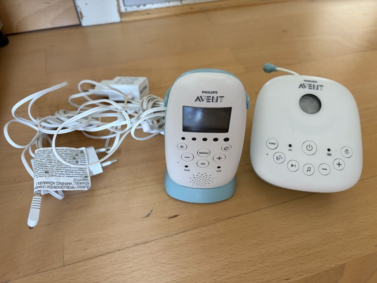 Avent Babyphone: Philips Avent DECT-Babyphone SCD731 – Usato da Zürich venduto da HelloLondon 1