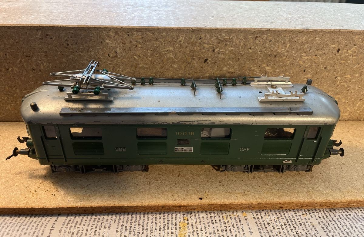 Modellini di ferrovie: Lokomotive SBB 10016 Spur 0 – Difettoso da Oberwil BL venduto da e24_6ft2