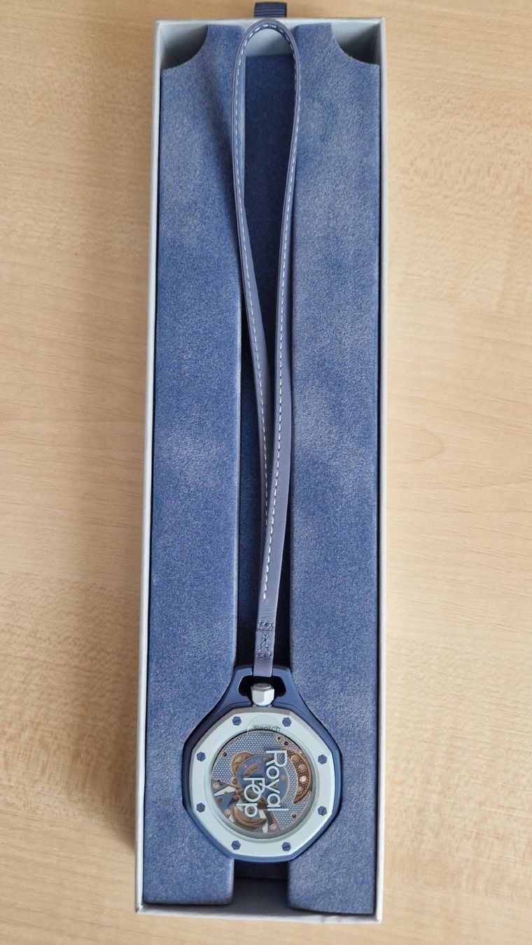 Swatch Montres: Swatch Royal Pop - Lan Ba – Neuf avec emballage d'origine à Obfelden par Bea26 1