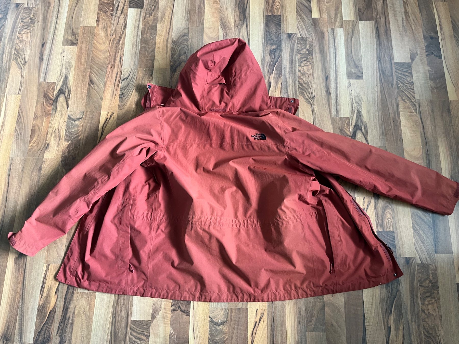 North Face Giacche: The North Face Gore Tex Jacke – Difettoso da Heitenried venduto da Brutus2003 1