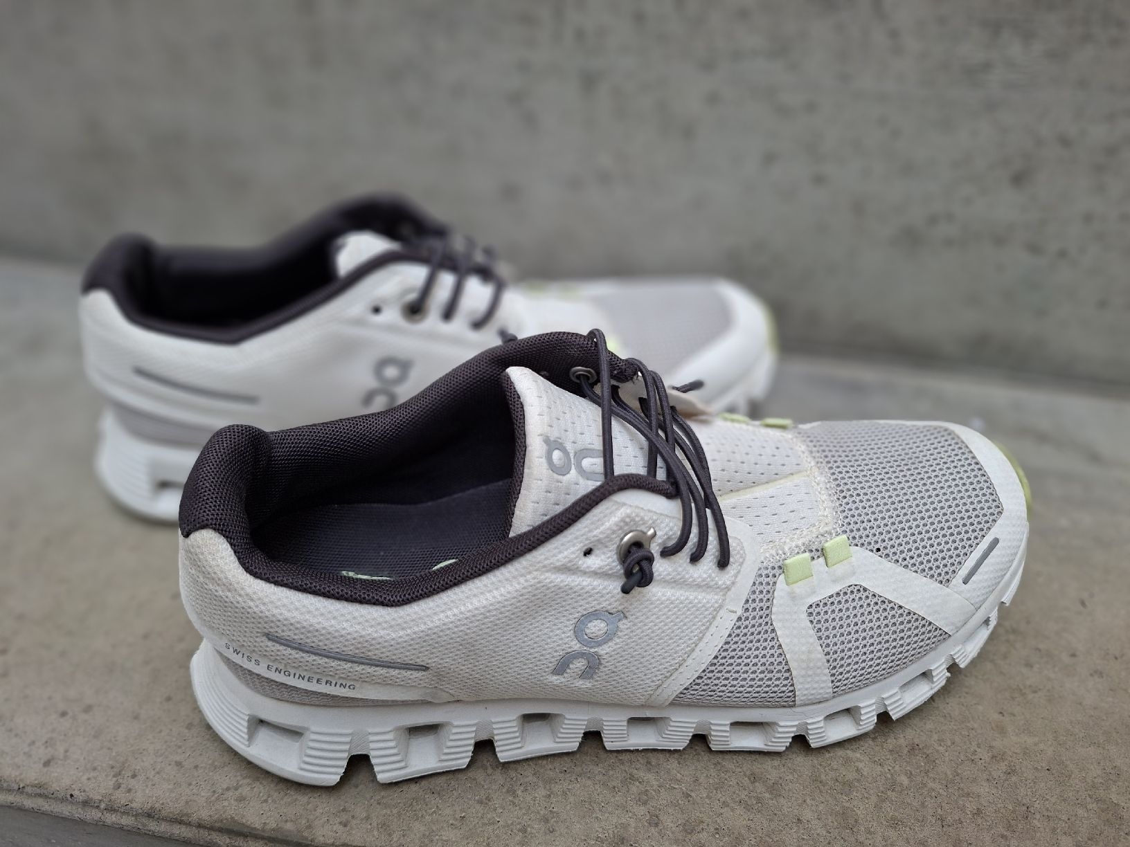 On Scarpe da donna: On Cloud Damen, Gr. 38.5, Top Zustand – Usato da Männedorf venduto da finnoeggeli 1