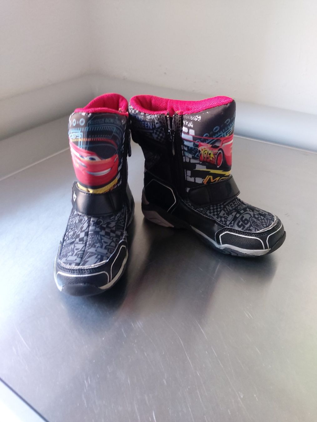 Chaussures garçon: Kinderschuh – D'occasion à Frenkendorf par Eona87