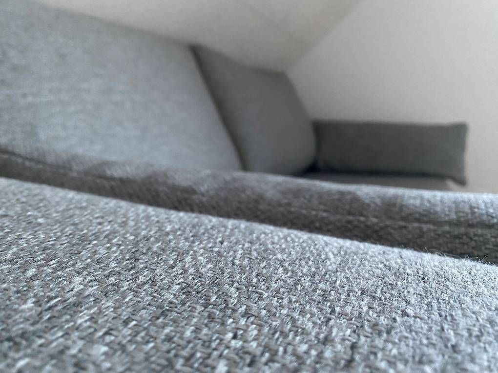 Sofas: Grosses 2er Sofa – D'occasion à Biel/Bienne par Yoggi0 2