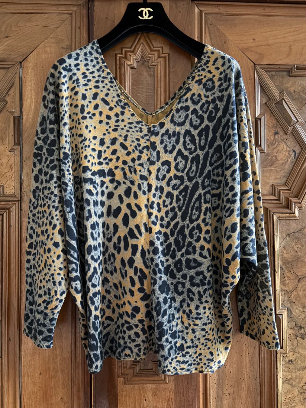Maglioni & Felpe: Leopard Pullover Gr. L  Stil:  Chanel Métiers D'Art NEU – Nuovo (secondo la descrizione) da Interlaken venduto da Bona55 3