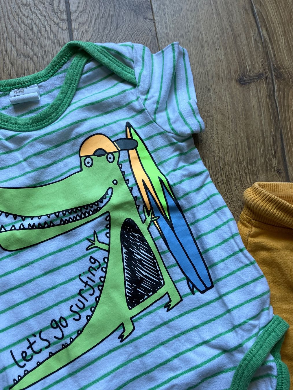Lotti & Set di vestiti: Kind, Hemd & Hose 4-6M, 68cm – Usato da Brugg AG venduto da Magna3 1