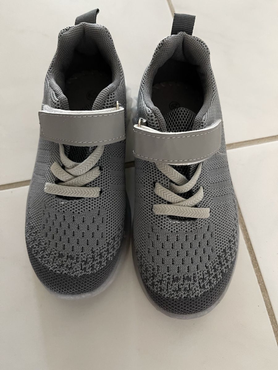 Scarpe per ragazzi: Baskets pointure 29 – Nuovo (secondo la descrizione) da MARLY venduto da AISLEE 2