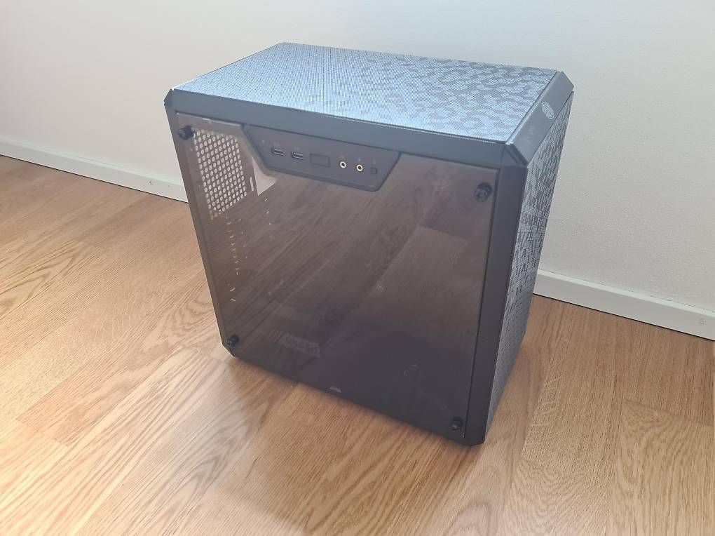 Custodie: Coolermaster MasterBox Q500L mit Corsair VS650 – Usato da Winterthur venduto da sha_9rm5
