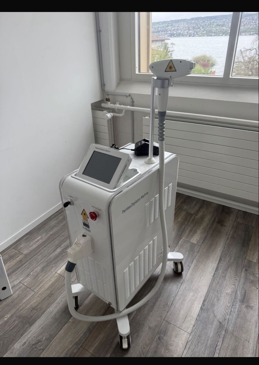 Epilatori: V-Skin Laser Haarentfernung – Difettoso da Rotkreuz venduto da perlengott