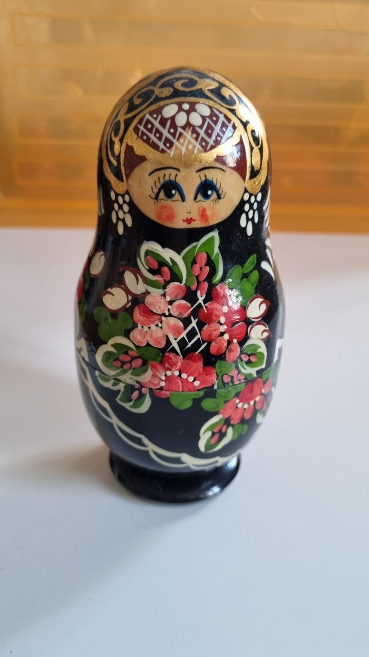 Statuette: poupée russe de 5 pièces – Usato da La Chaux-de-Fonds venduto da mikilo1
