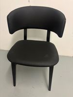 Schwarzer Design-Stuhl von Lambert