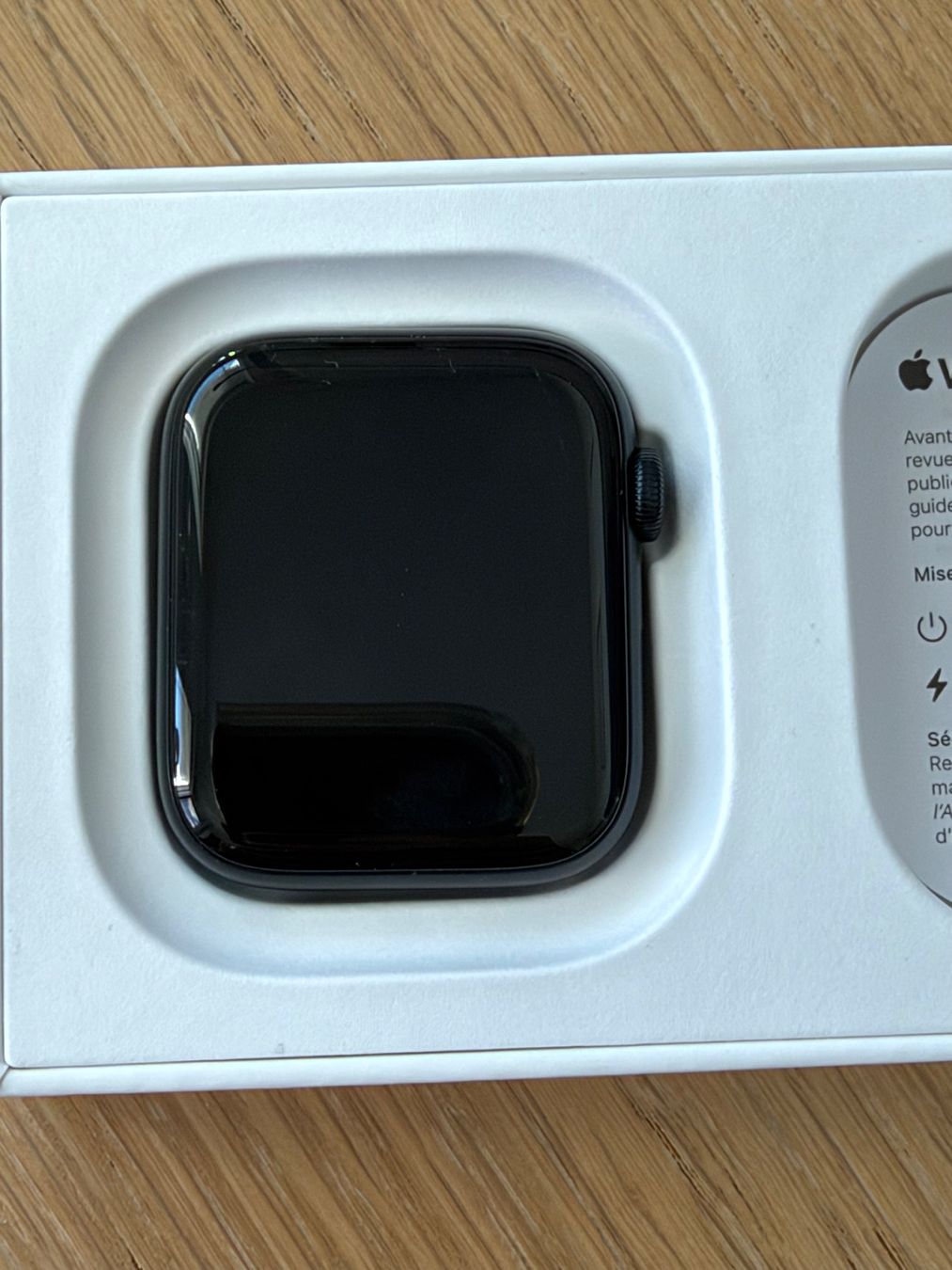 Apple Smartwatch: Apple Watch SE (gen2) 44mm – Nuovo (secondo la descrizione) da Wohlenschwil venduto da Rabbithole7 1