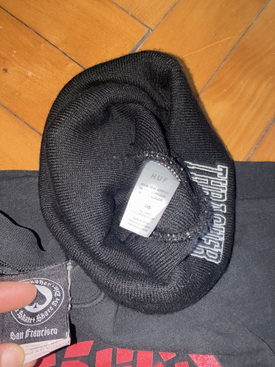 Lotti di vestiti: Schwarzes Thrasher Magazine Pullover und Mütze – Usato da Zürich venduto da ani_8jg5 2