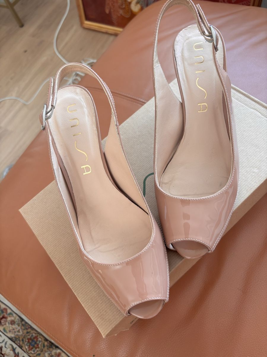 Unisa Scarpe da donna: Chaussures unisa  – Usato da Dully venduto da IrinaA21 1