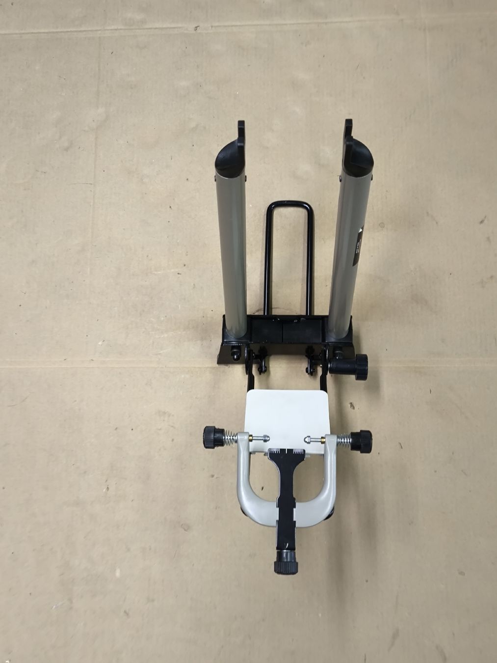 Sonstiges Radsport Zubehör: Zentrierständer Minoura Workman Pro Neu – Neu und originalverpackt aus Lausen von Chaldrian 1