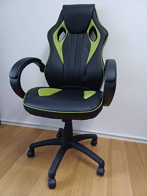 Stühle: Büro- Gaming- Stuhl – Gebraucht aus Sursee von sz1212