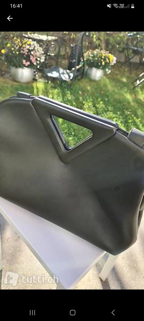 Bottega Veneta Borse da donna: Bottega Veneta Point Camping – Nuovo (secondo la descrizione) da Ostermundigen venduto da louisetcoco13 4