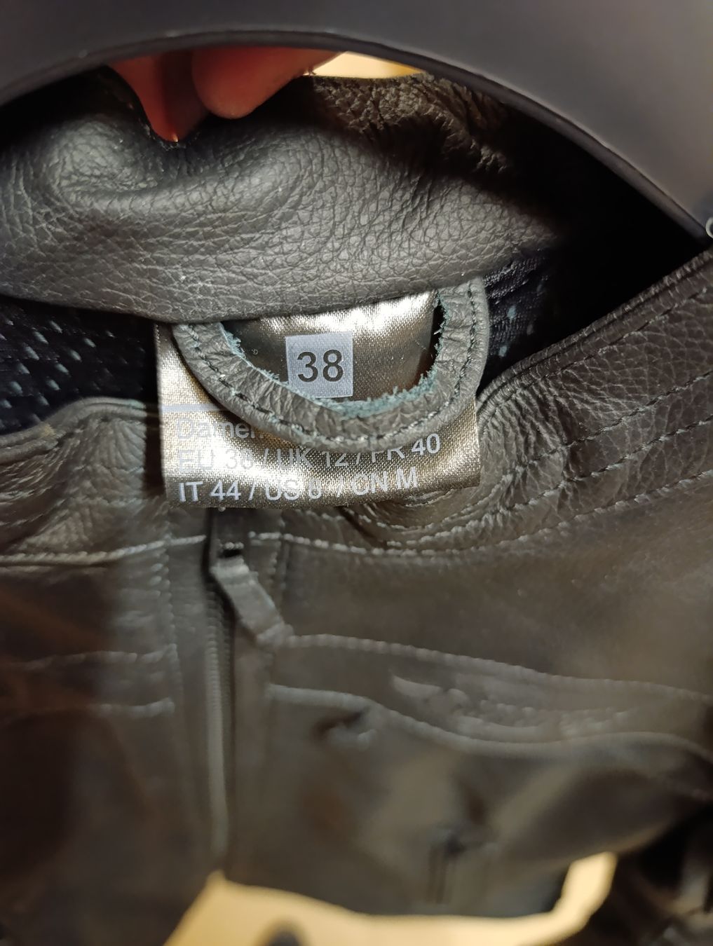 Giacche: Neue Leder Damen Motorrad Jacke – Nuovo e nell'imballaggio originale da Stäfa venduto da Phenomenom 1