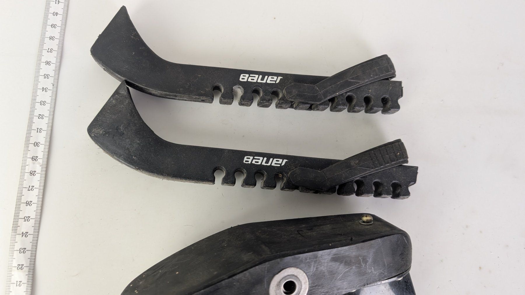 Bauer Pattini da ghiaccio: Bauer Tuuk Carbon Schlittschuh Kufen – Usato da Zürich venduto da axolottchen 8