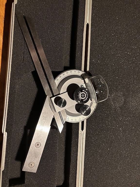 Misurare: Universal-Winkelmesser mit Lupe – Usato da Bleienbach venduto da sch_c5kx