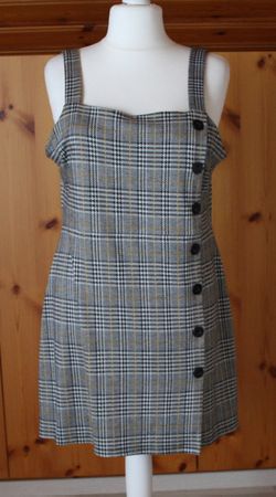 Kleid Trägerkleid NEW LOOK schwarz-weiss-gelb Gr. 46 NEU