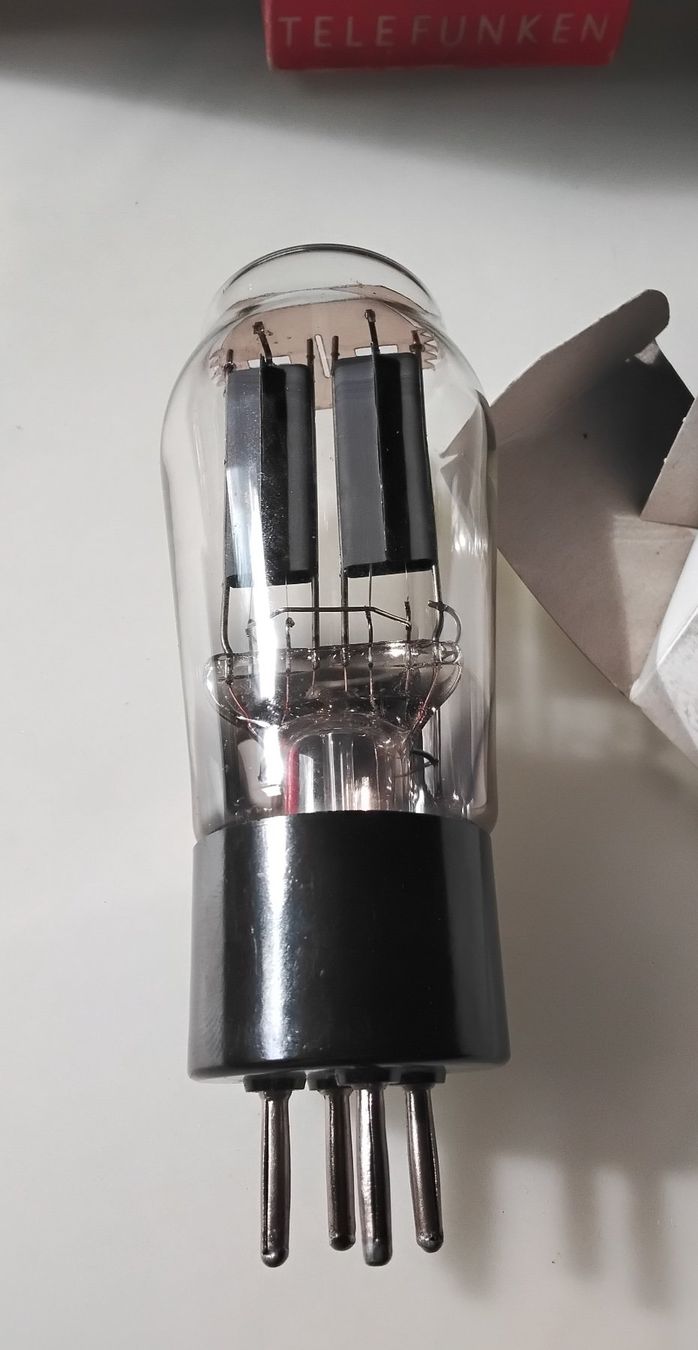 Componenti elettronici: Gleichrichterröhre RGN 1064 – Usato da Lohn-Ammannsegg venduto da Ricarda72