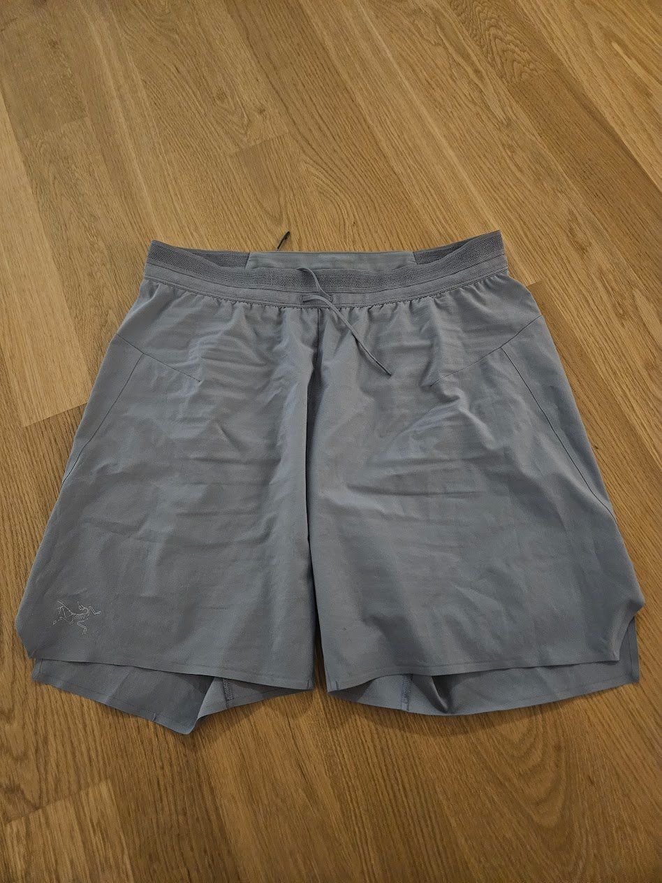Arcteryx Pantaloni: Arc'teryx - Norvan running shorts 7'' – Usato da Luzern venduto da hexagon