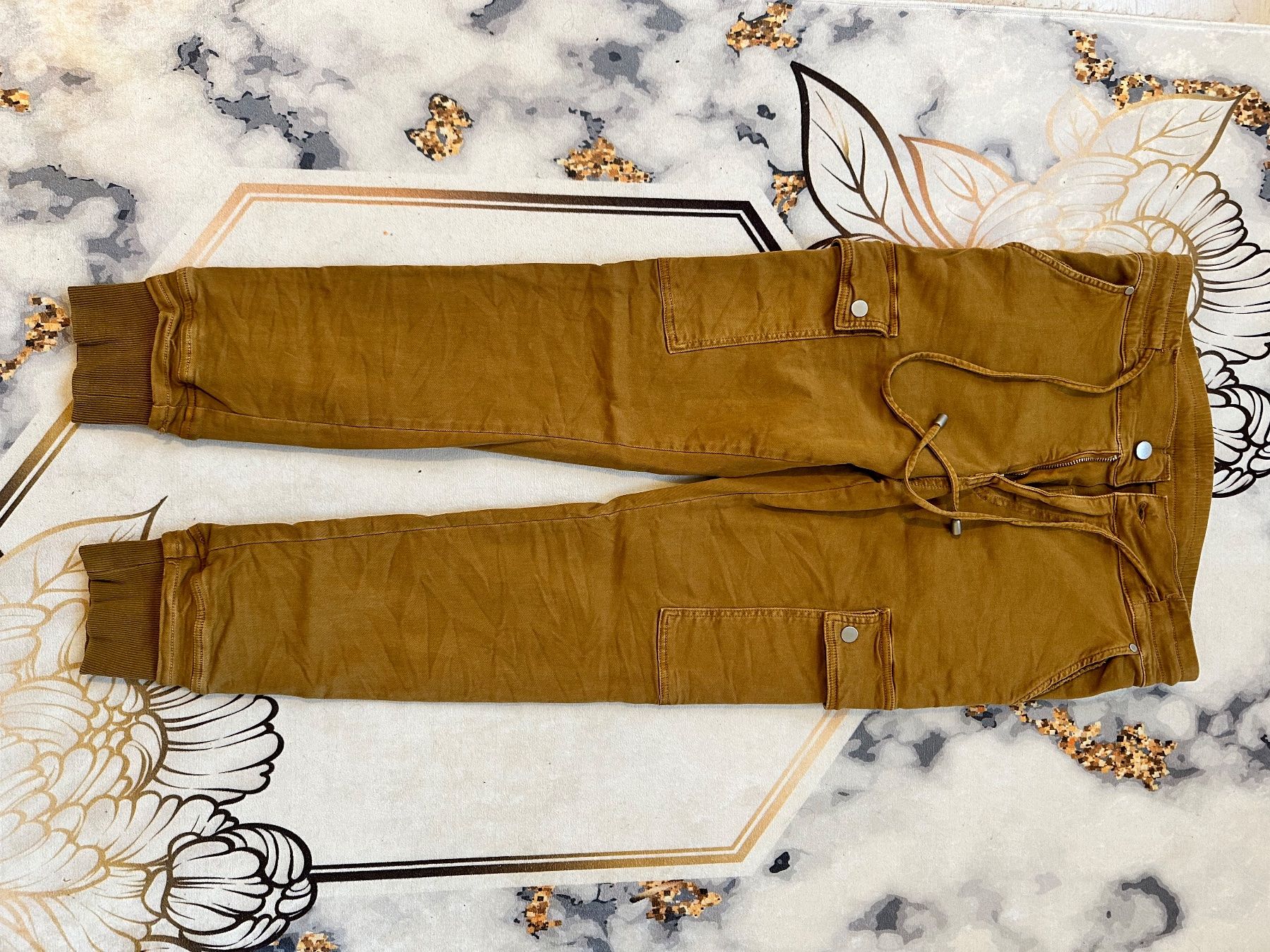 Pantalons: 2 HOSE – D'occasion à Allenwinden par Tba_20
