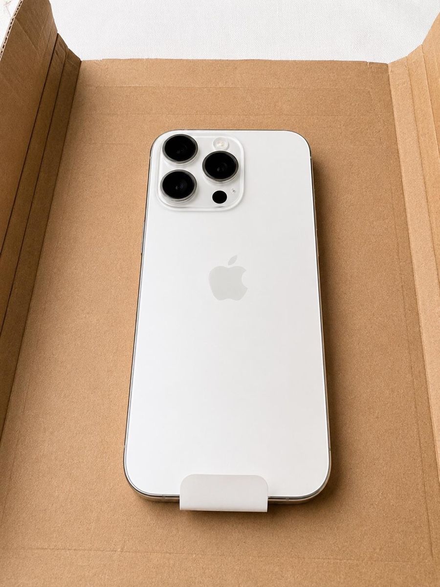 Apple Portables: iPhone 16 Pro weiss 256 GB – Neuf avec emballage d'origine à Tübach par micca 1