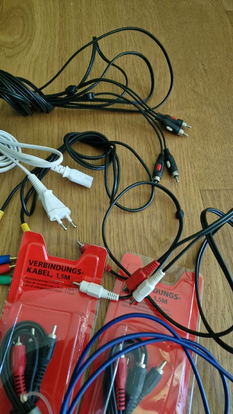 Kabel: Kabel-Satz: HDMI, Cinch, Klinke , Glas, Audio – Neu (gemäss Beschreibung) aus Urtenen-Schönbühl von Saints67 5
