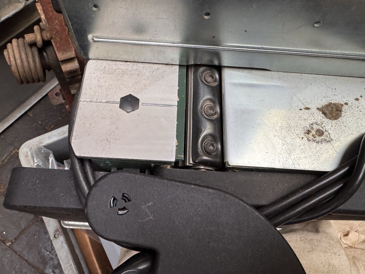 Tutti gli attrezzi: Bosch PHO 100 Hobel mit ug37 halter – Usato da Künten venduto da tot_bw26 5
