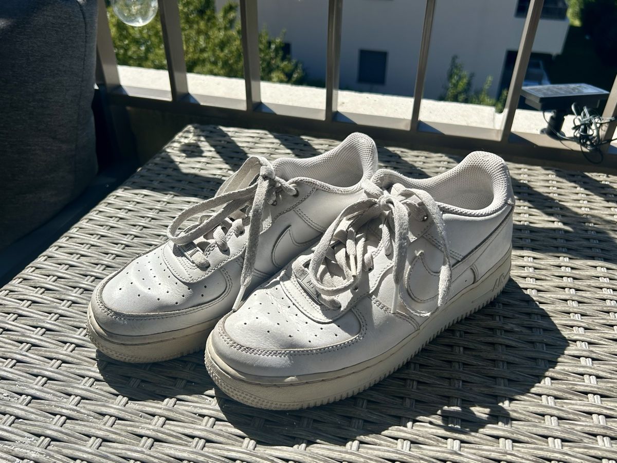 Nike Scarpe da uomo: Baskets Nike Air Force 1 blanches, 40 – Usato da Romanel-s-Lausanne venduto da fer_88w5