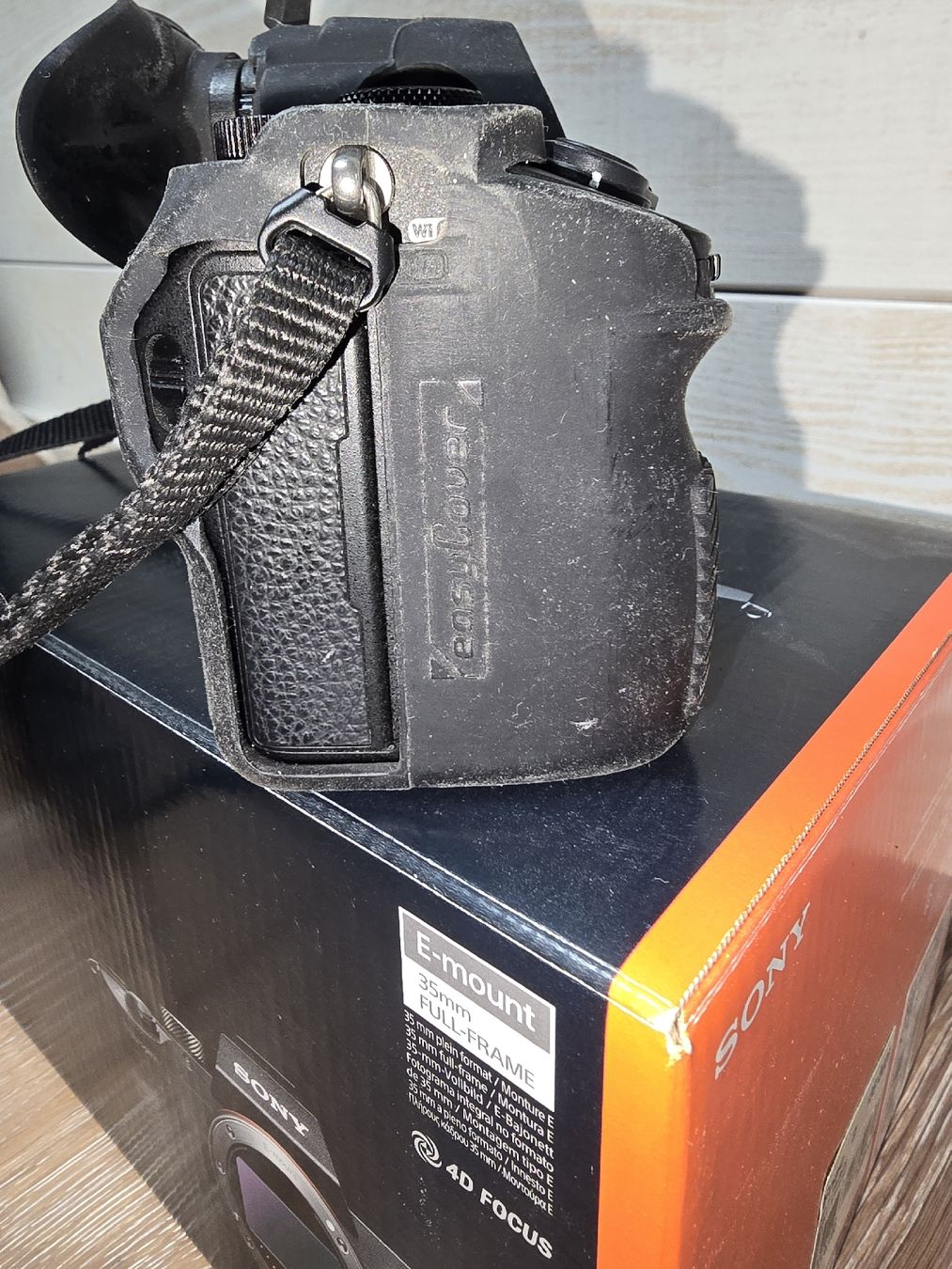 Sony Fotocamera: Magnifique Sony A7R3 – Usato da Cartigny venduto da campingping 1