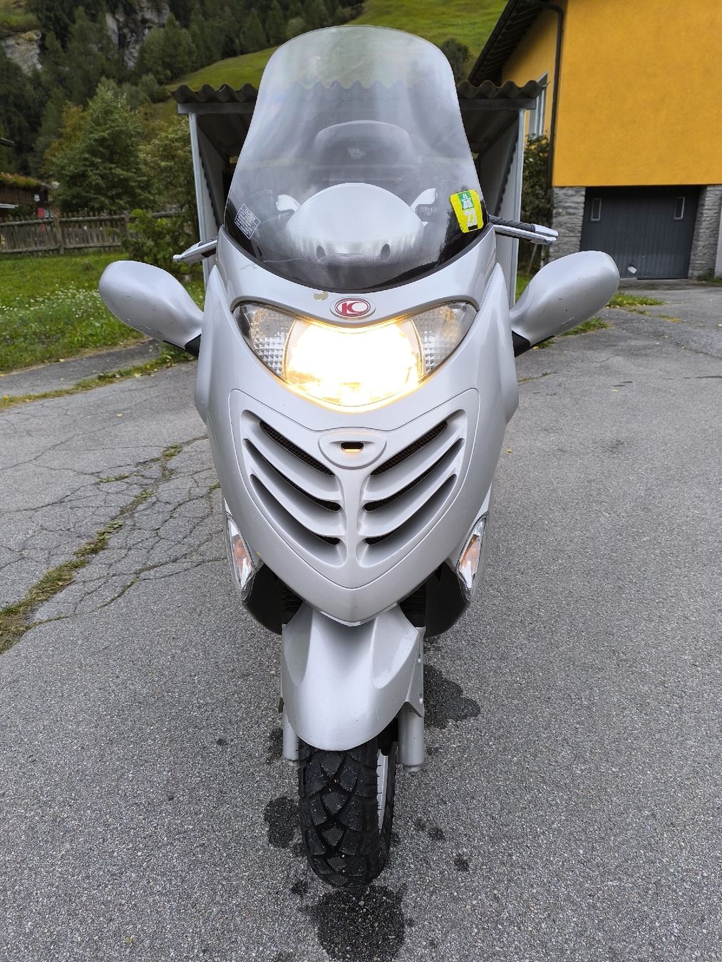 Kymco Scooters: Kymco Grand Dink 250cc Roller – Gebraucht aus Vals von BasketMan 7