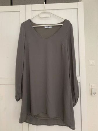 Hübsches Kleid grau am Arm offen Vero Moda Gr. XS - 220413