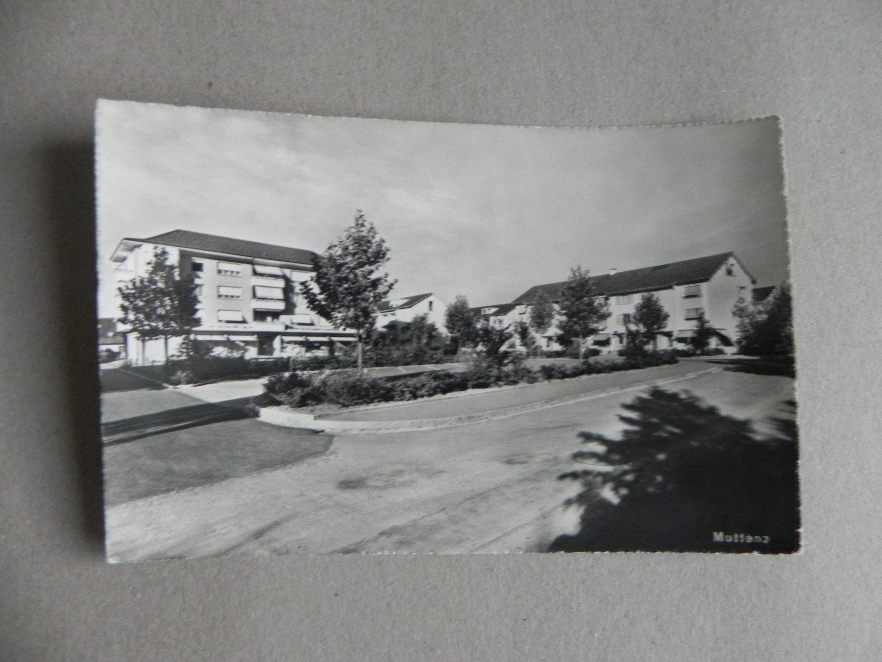 Ansichtskarten: Ansichtskarte Muttenz BL Quartier 1961 – Gebraucht aus Siebnen von krimsie