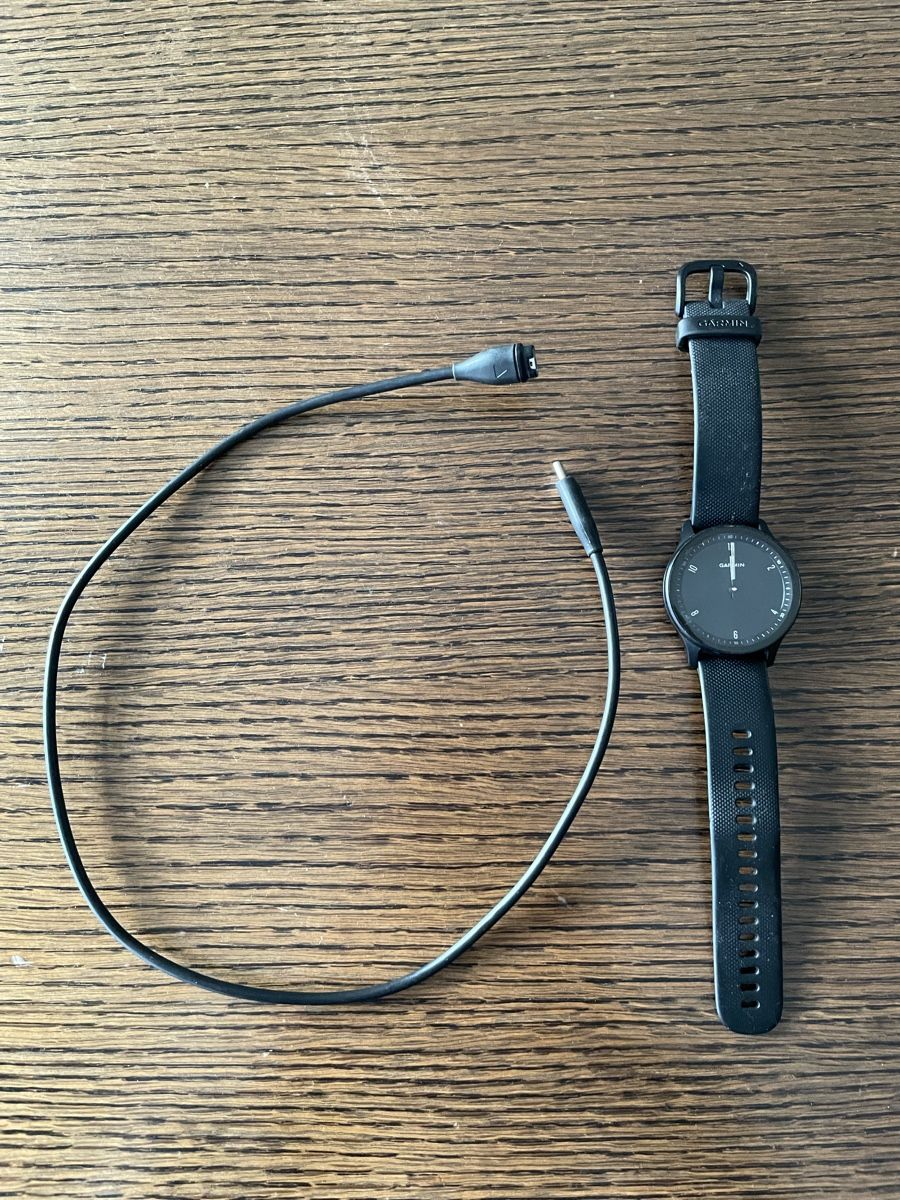 Garmin Smartwatch: Garmin Vivomove Sport – Usato da Heiligkreuz (Mels) venduto da REMI69