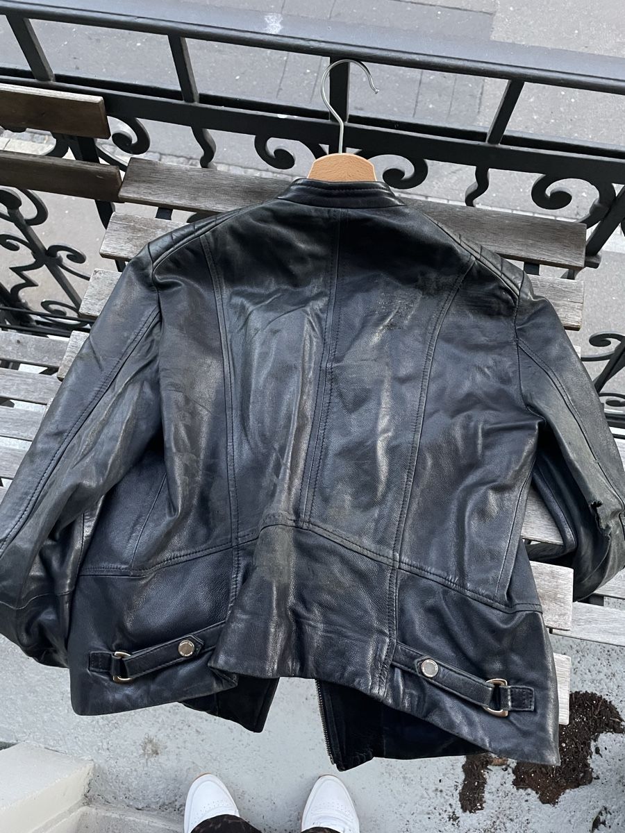 Massimo Dutti Giacche: Massimo Dutti Lederjacke, Echtleder, M, dunkelblau/schwarz – Usato da Zürich venduto da Carlajimena 9