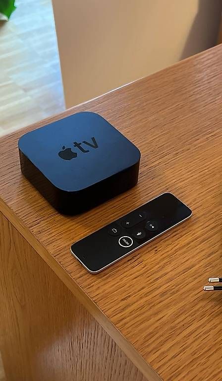 Apple Lettore multimediale & Streamer: Apple TV 4K – Usato da Zürich venduto da 0000_jungo
