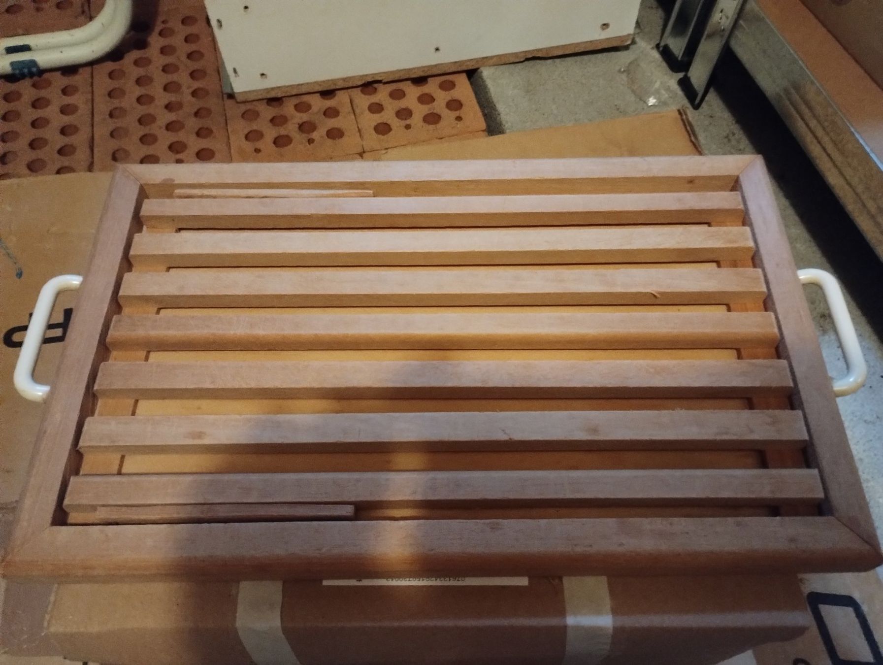 Altro in Decorazioni & Accessori: Fladenbrotstand / support de pain plat – Usato da Matran venduto da Taragor